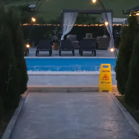 Chalet Etno Selo Relax *