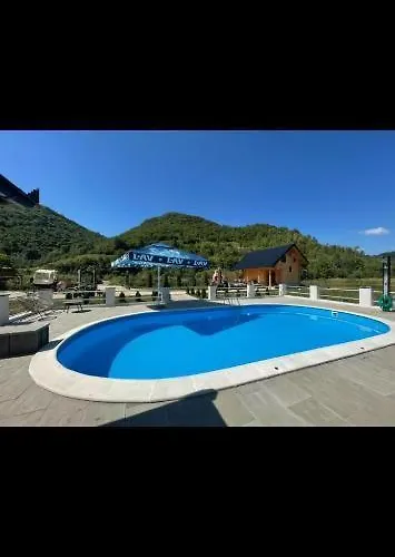 Etno Selo Relax Alpesi faház Šipovo